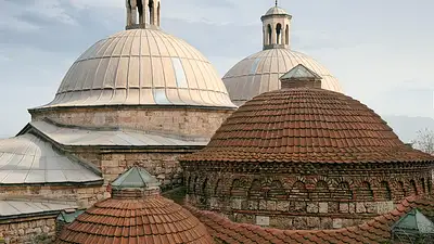 Jak zabezpieczyć dach – skuteczne metody i porady