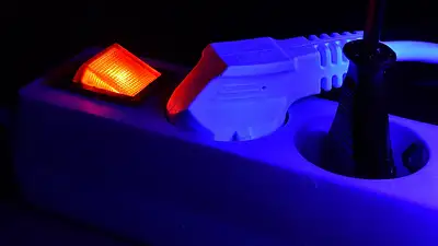 Gniazdka elektryczne do domu – wybór, rodzaje i producenci